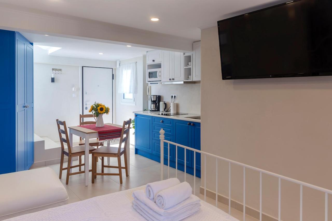 Blue And White Apartment Vipgreece Atenas Exterior foto
